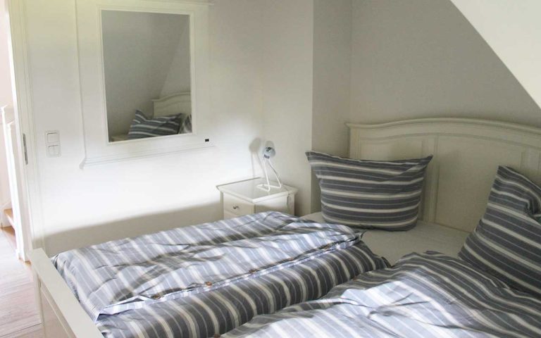 Ferienhaus-Amrum-Soederjaat-1b_4-6-Personen_011